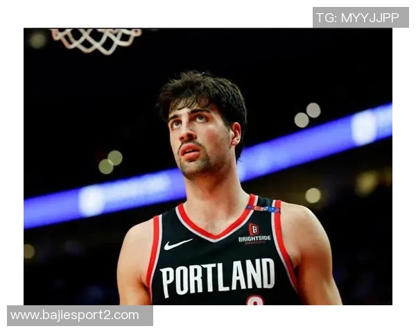 阿夫迪亚连续三场比赛得分20成为开拓者历史上第二位达成此成就的球员