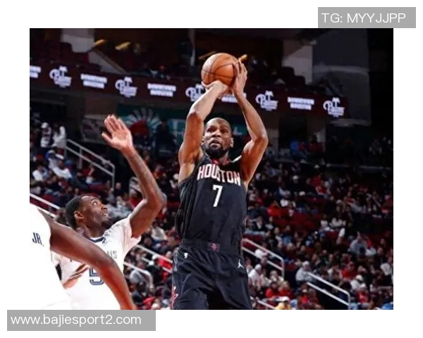 年满37岁依然闪耀赛场乐福与杜兰特成唯一无失误20分球员 年满37岁依然闪耀赛场乐福与杜兰特成唯一无失误20分球员