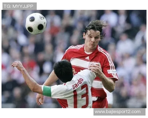 范比滕称赞拜仁阵容实力强大德甲冠军几乎在握 范比滕称赞拜仁阵容实力强大德甲冠军几乎在握